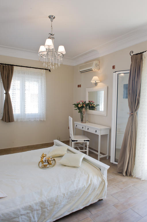 Le Torri Villas By Nidri Holiday Villas Habitación foto