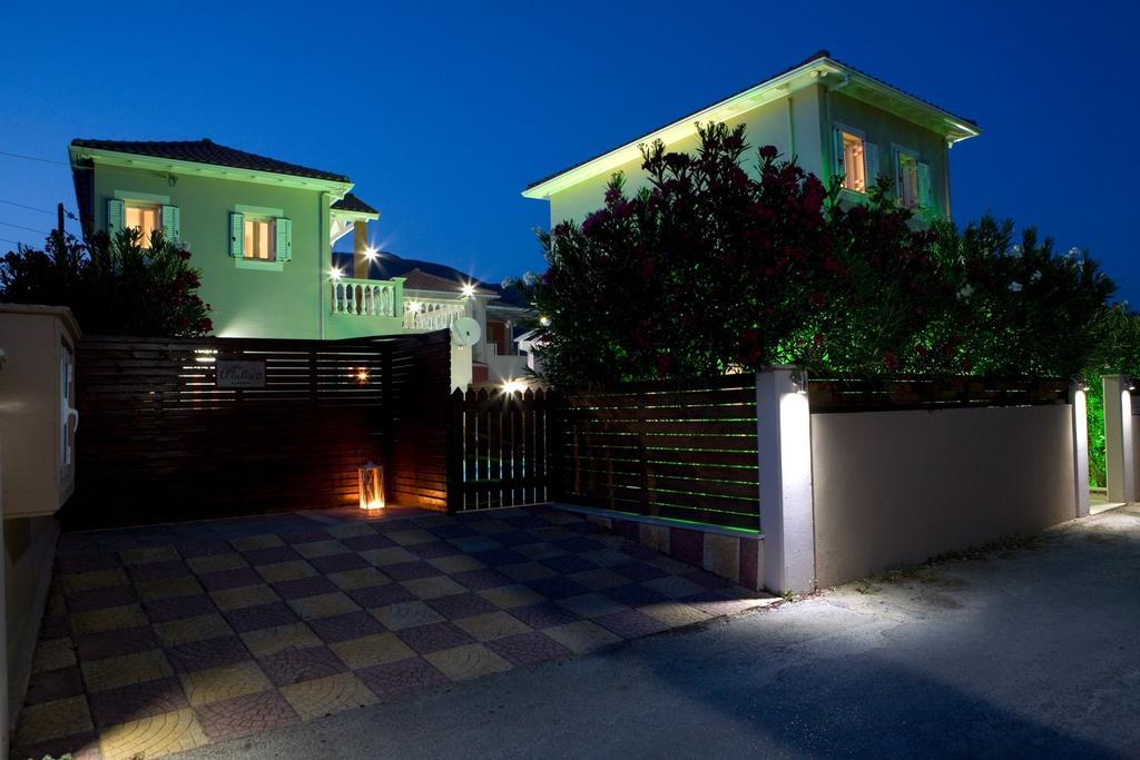 Le Torri Villas By Nidri Holiday Villas Exterior foto